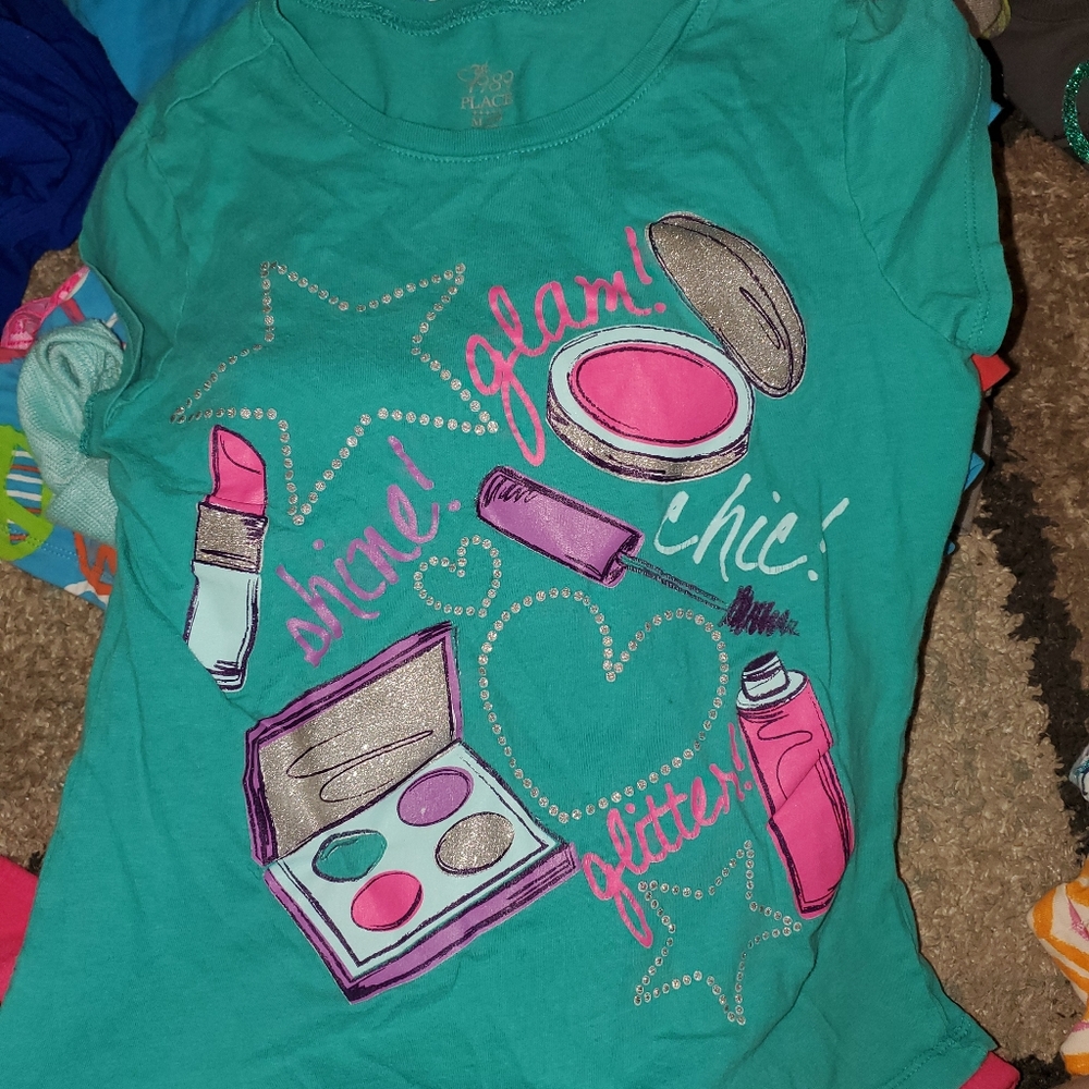Shirts - Picture 5 of 5